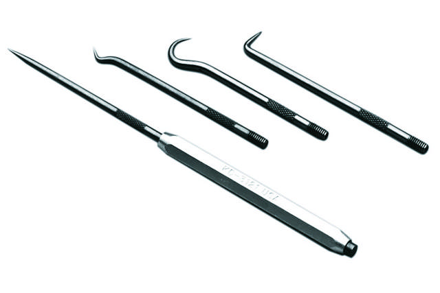 3121 Krokset, 5 delar