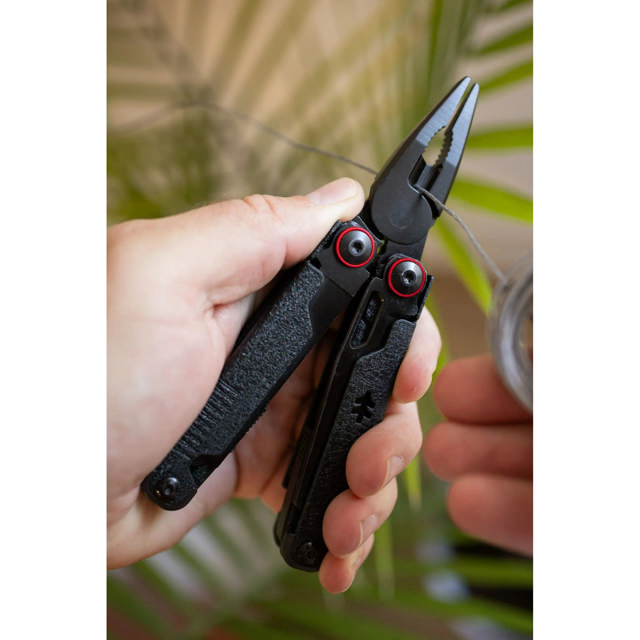 Praktisch. 17-i-1 multiverktyg