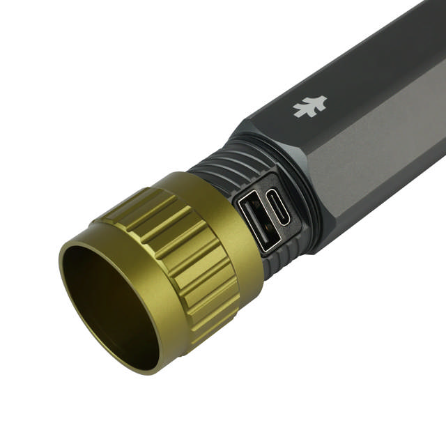 Erhellen 10, 10000 lumen LED-ficklampa