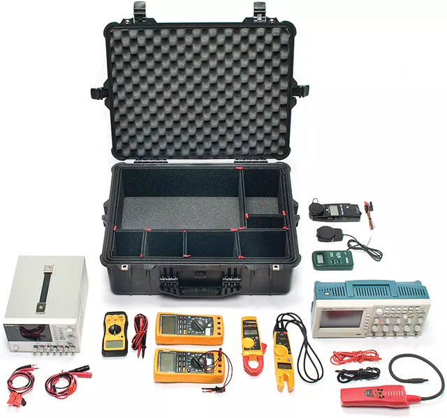 1600 Peli™ Case u/skum