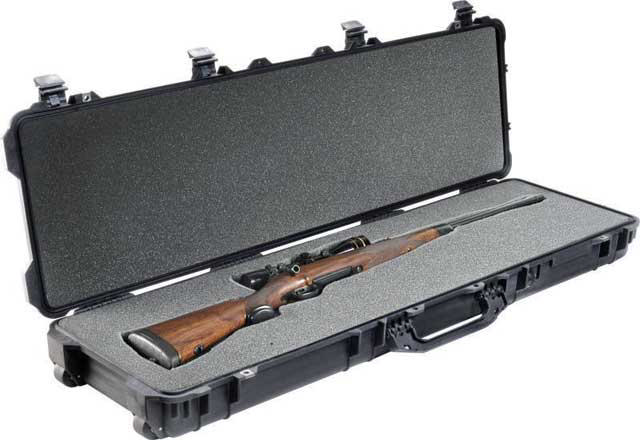 Peli™ 1750 Long Case m/skum