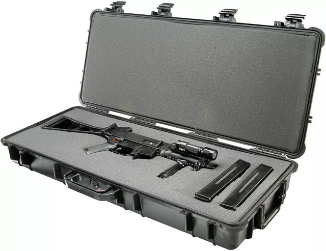 Peli™ 1700 Long Case m/skum