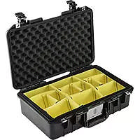 Peli™ 1525 Air med polstrede skillevegger