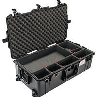 Peli™ 1615 Air case med tredelat avdelar­system