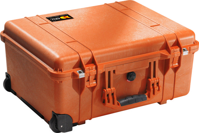 1560 Peli™ Case u/skum